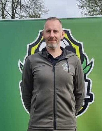 Viktor Zatloukal<br />
Torwart-Trainer Viktor Zatloukal<br />
Torwart-Trainer